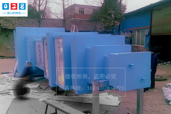 商场精神堡垒制作施工